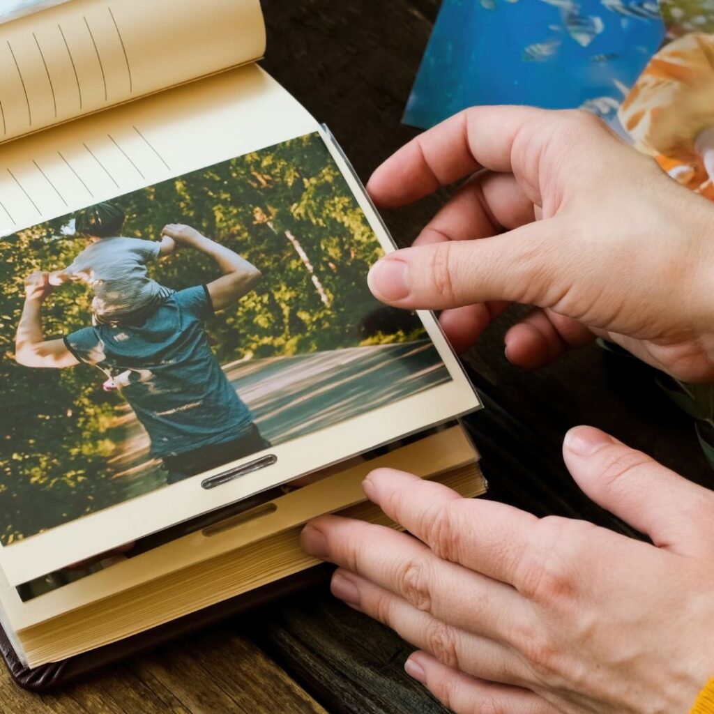 seniors collecting moments looking at old photos helping aging parents declutter