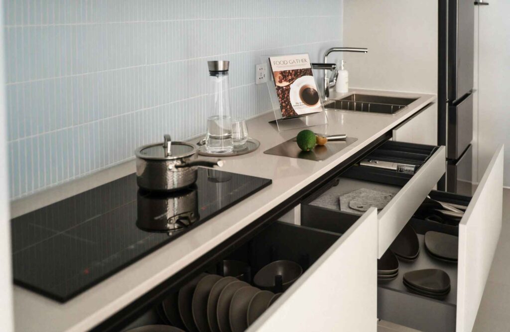 you-organized-by-barb-tampa-bay-fl-daily-organization-habits-kitchen-induction-cooktop-drawers-for-pots-and-pans-simplify-whole-home-organization